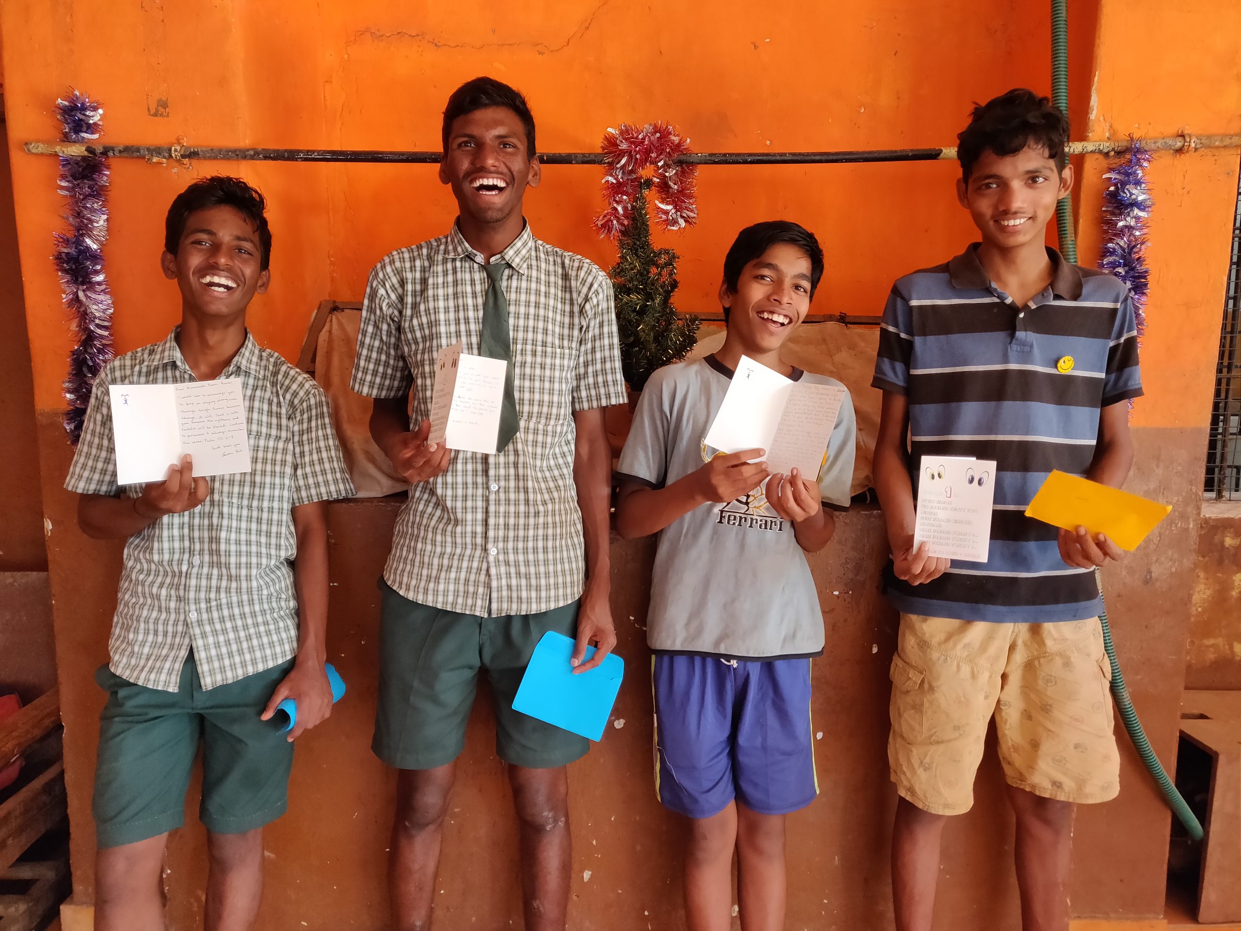 Receiving Christmas cards from Heart4Kids in Australia